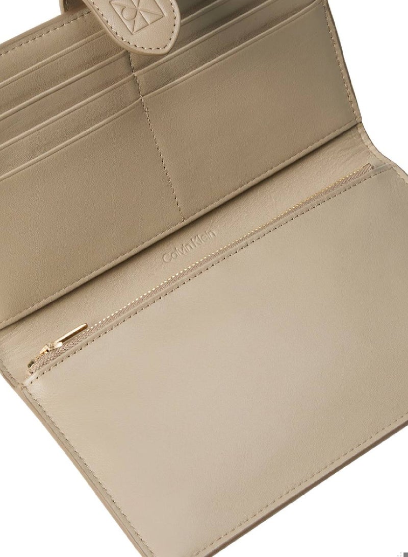 CALVIN KLEIN Nappa Leather RFID Passport Wallet - Image 3